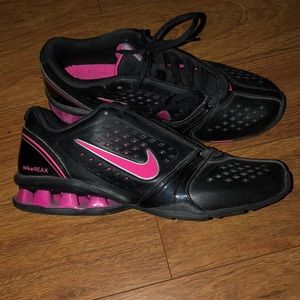 Women’s Nike reax size 9.5